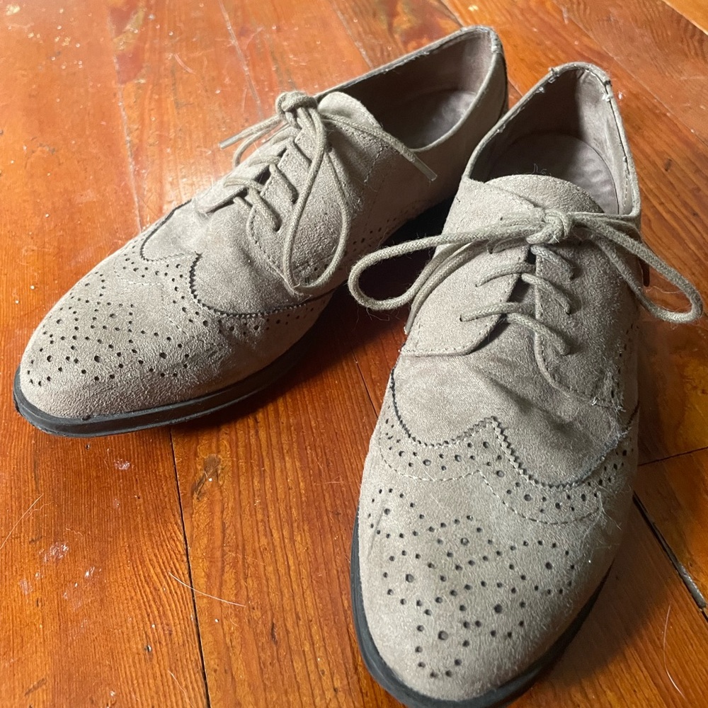 MIA Suede Oxford Shoes🩶
